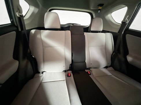 Used 2017 Toyota RAV4 XLE image 33