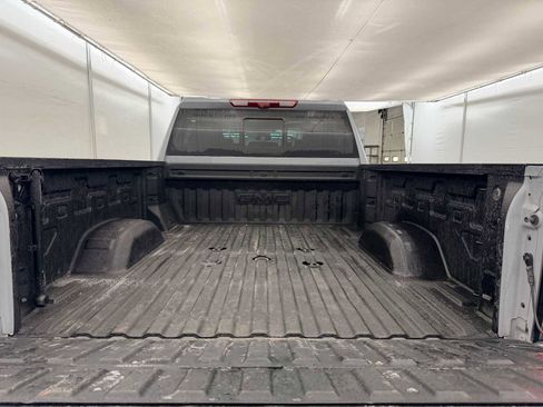 Used 2025 GMC Sierra 3500 AT4 w/ AT4 Premium Plus Package image 36