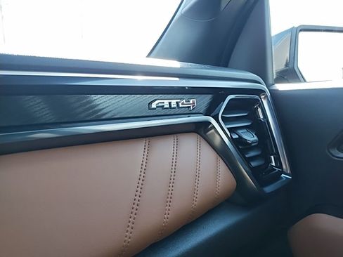 Used 2025 GMC Canyon AT4 w/ Nightfall Edition image 41