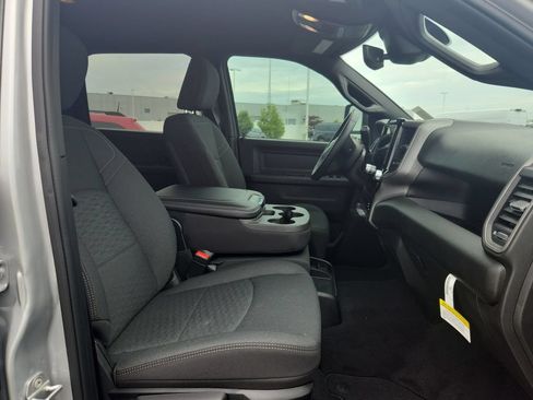 New 2026 RAM 3500 Tradesman AWD/4WD image 23