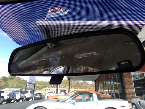 Used 2011 Nissan Sentra 2.0 image 45