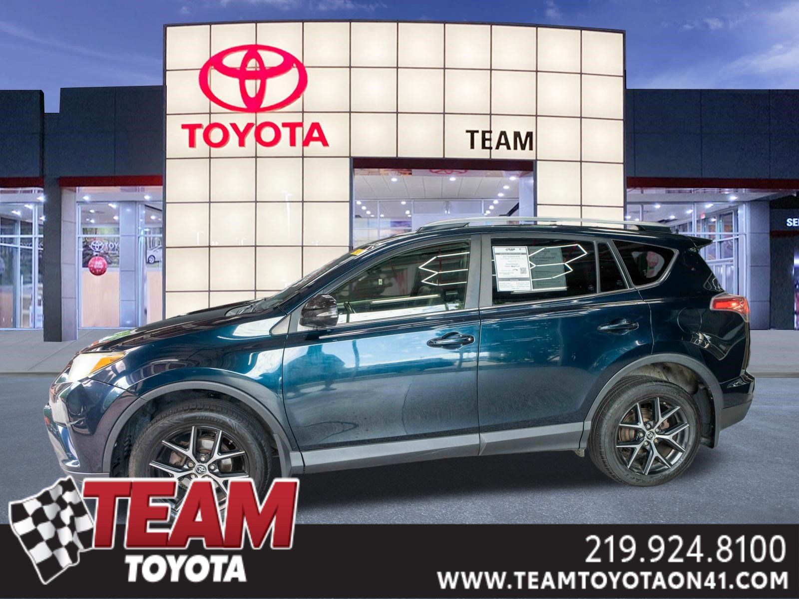 Used 2017 Toyota RAV4 SE w/ Power Special Value Package AWD/4WD image 1