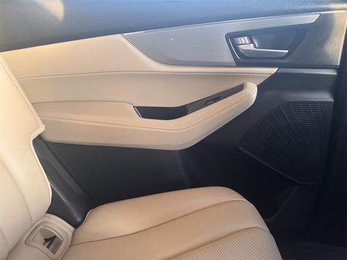 Used 2022 Acura MDX Technology image 29