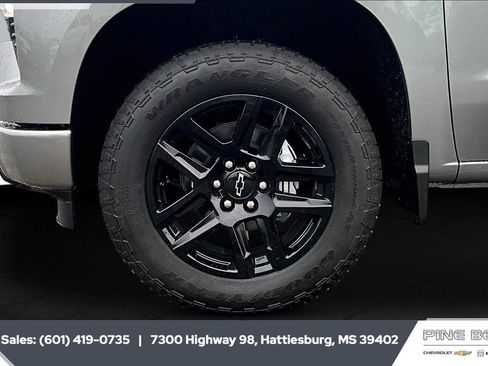 New 2026 Chevrolet Silverado 1500 RST w/ Convenience Package II AWD/4WD image 8