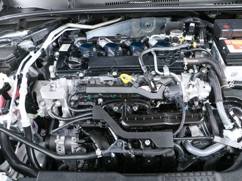 Used 2022 Toyota Corolla SE FWD image 28