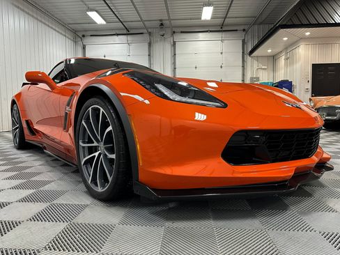 Used 2018 Chevrolet Corvette Grand Sport image 15