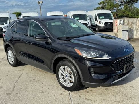 Used 2020 Ford Escape SE AWD/4WD image 3