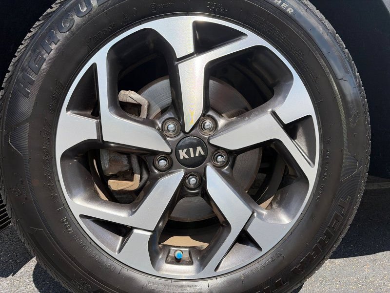 Used 2021 Kia Sportage LX FWD image 33