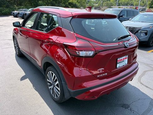 Used 2022 Nissan Kicks SV FWD image 5