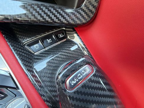 Used 2024 Chevrolet Corvette Stingray Premium Conv w/ Z51 Performance Package image 25