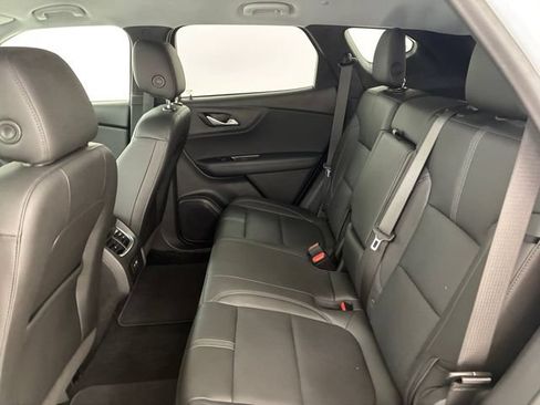 Used 2021 Chevrolet Blazer LT AWD/4WD image 18