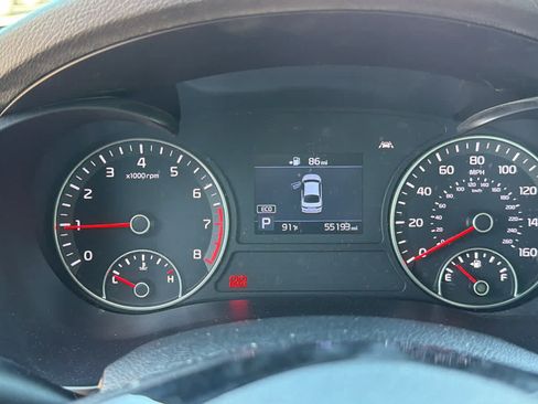 Used 2020 Kia Optima S FWD image 11
