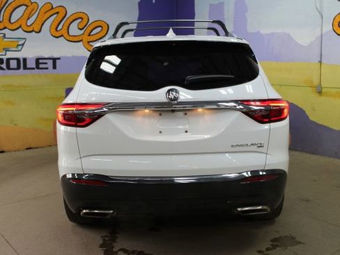 Used 2019 Buick Enclave Premium w/ Experience Buick Package AWD/4WD image 7