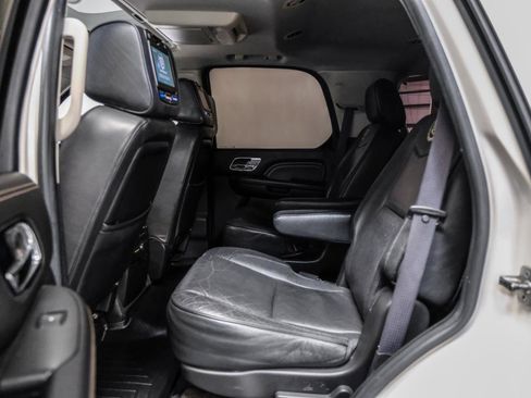 Used 2013 Cadillac Escalade Platinum RWD image 51