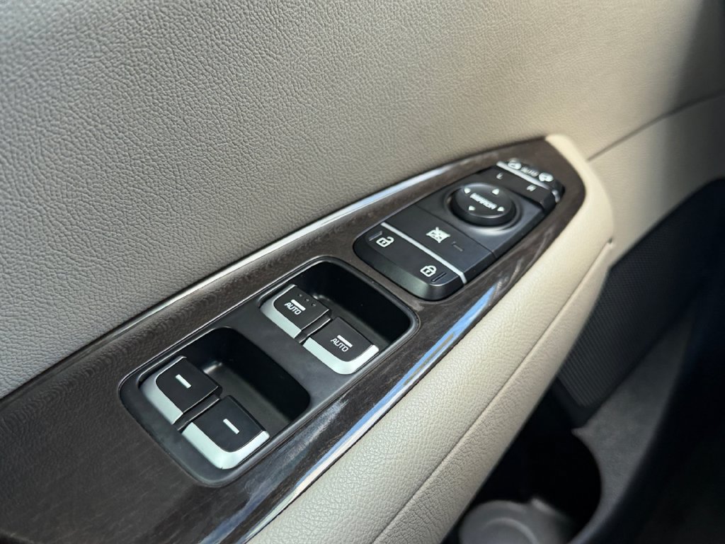 Used 2018 Kia Optima EX FWD image 19