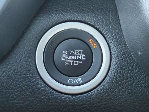 Used 2025 RAM 2500 Big Horn AWD/4WD image 27