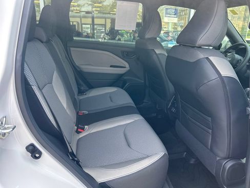 Used 2026 Subaru Forester Premium AWD/4WD image 31