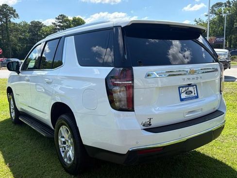 Used 2024 Chevrolet Tahoe LT AWD/4WD image 3