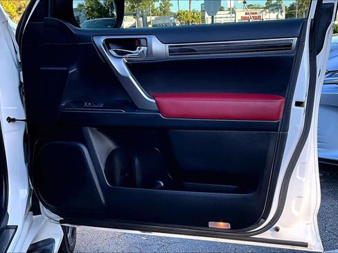 Used 2023 Lexus GX 460 Premium image 27