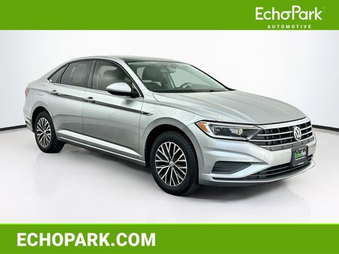 Used 2019 Volkswagen Jetta SEL FWD image 1