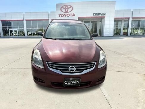 Used 2010 Nissan Altima 2.5 S FWD image 7
