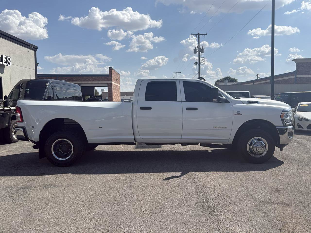 Used 2022 RAM 3500 Tradesman AWD/4WD image 5
