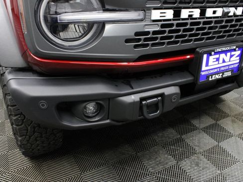 Used 2025 Ford Bronco Badlands AWD/4WD image 54