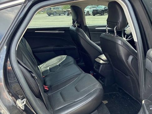 Used 2014 Ford Fusion Titanium AWD/4WD image 25