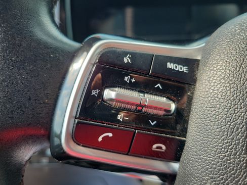 Used 2022 Kia Sorento SX AWD/4WD image 23