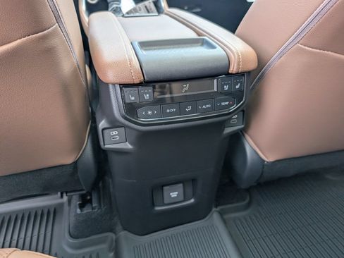 New 2026 Toyota Grand Highlander AWD image 27
