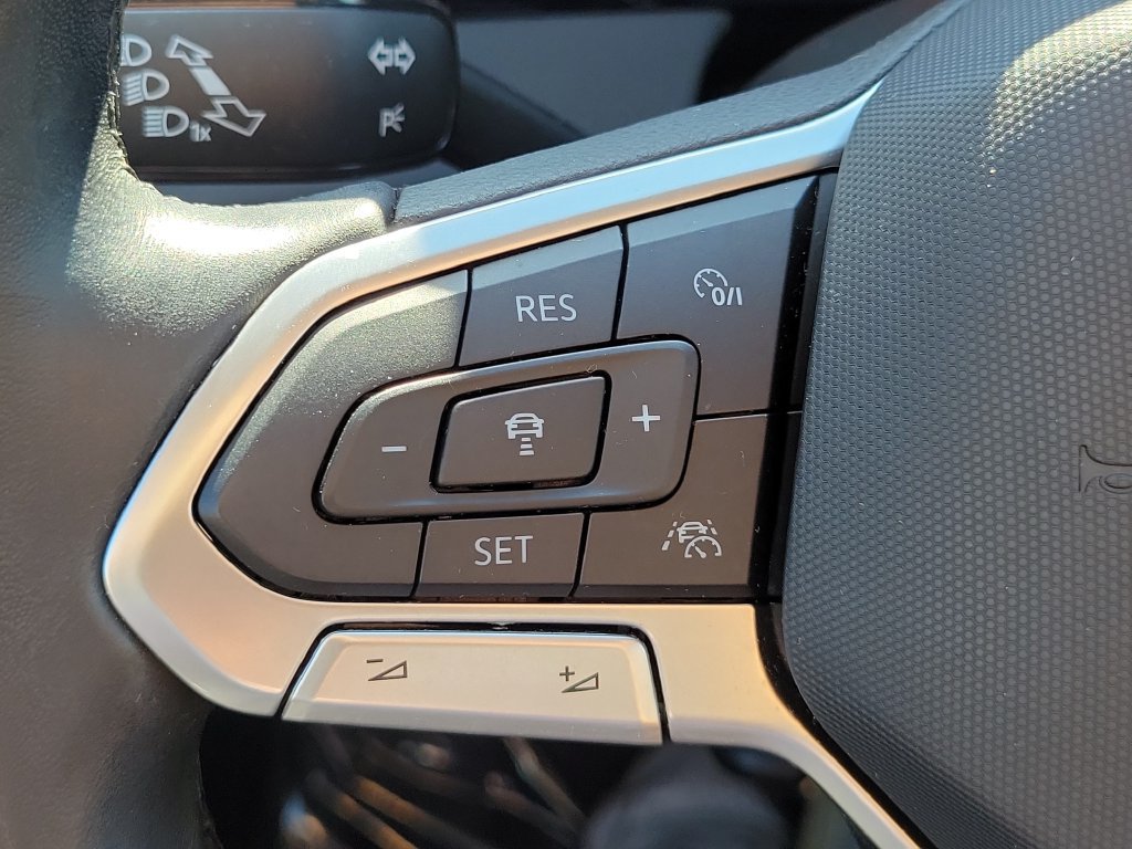 Used 2025 Volkswagen Jetta S FWD image 26