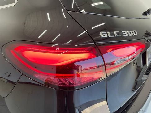 Used 2026 Mercedes-Benz GLC 300 image 35