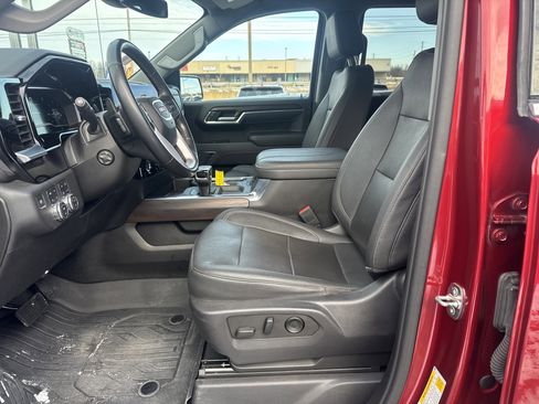 Used 2023 GMC Sierra 1500 SLT w/ SLT Premium Package image 12