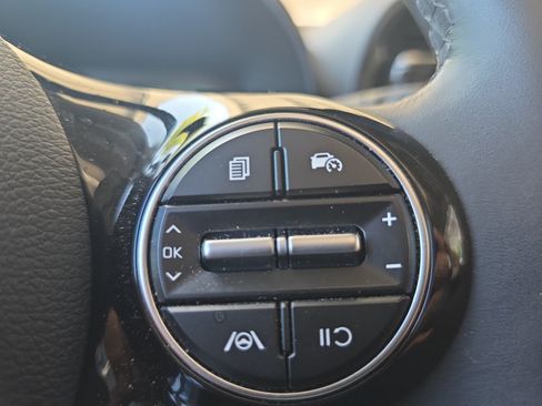 Used 2024 Kia Soul EX FWD image 24