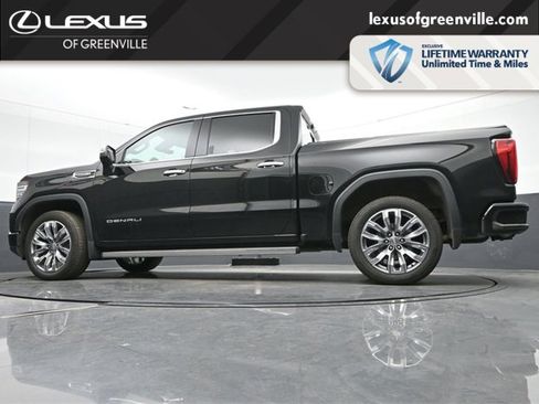 Used 2022 GMC Sierra 1500 Denali w/ Denali Reserve Package image 45