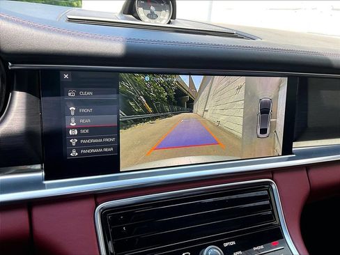 Used 2019 Porsche Panamera GTS AWD/4WD image 26