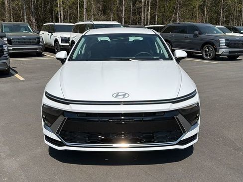 New 2026 Hyundai Sonata SEL image 2