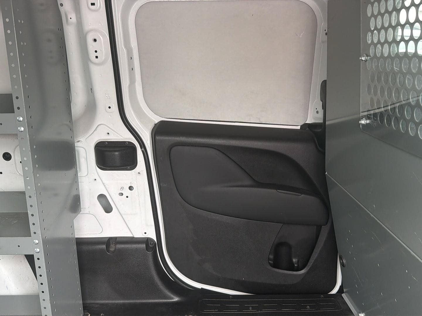 Used 2017 RAM ProMaster City Tradesman w/ Rear Back-up Camera Group FWD image 19