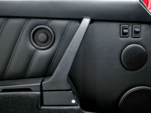 Used 1990 Porsche 911 Targa image 51