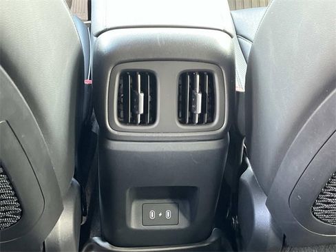 Certified 2025 Hyundai Tucson Limited image 18