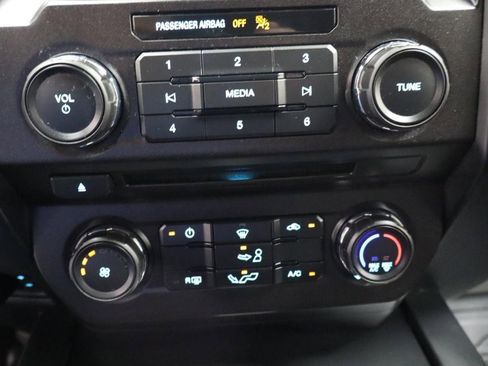 Used 2018 Ford F150 XL w/ Equipment Group 101A Mid AWD/4WD image 18