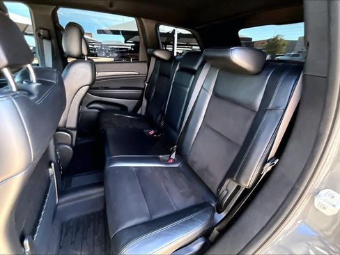 Used 2022 Jeep Grand Cherokee Laredo X RWD image 18