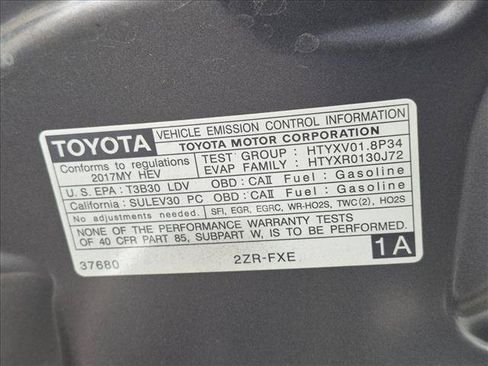 Used 2017 Toyota Prius Four Touring w/ Preferred Accessory Package FWD image 13