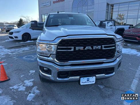 Used 2024 RAM 3500 Big Horn image 9