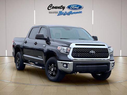 Used 2021 Toyota Tundra SR5 RWD image 1