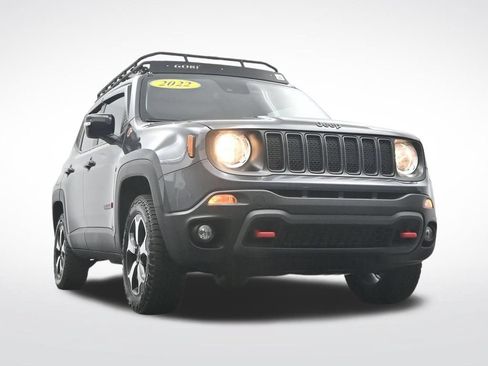 Used 2022 Jeep Renegade Trailhawk w/ Sun/Sound Group AWD/4WD image 39