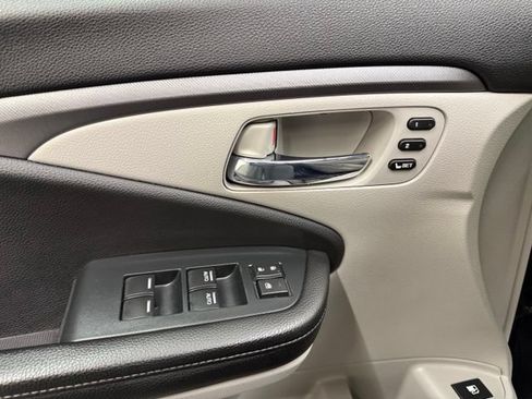Used 2023 Honda Ridgeline RTL image 11