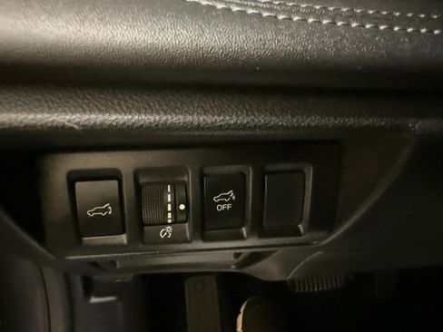 Used 2024 Subaru Outback Limited w/ Popular Package #2 image 37