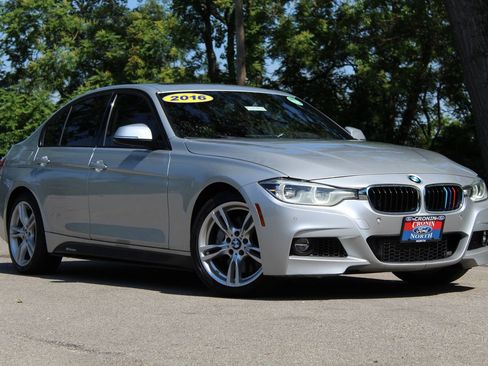 Used 2016 BMW 328i xDrive Sedan AWD/4WD image 1
