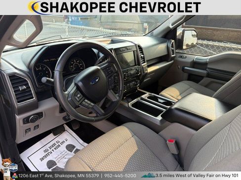 Used 2016 Ford F150 XLT w/ Equipment Group 302A Luxury AWD/4WD image 4